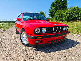 BMW E30 Coupe,1.8IS 100KW,manual,plasťák,Brillantrot,nádhern - 4
