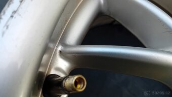 Prodám alu disk R17 5x112 Aluett Rod - 4