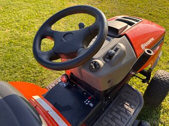 Zahradní traktor Husqarna cth 151 - 4