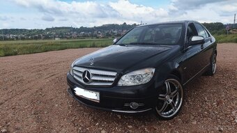 Prodám Vyměním Mercedes C W204 Najeto: 377 +++km V provozu o - 4
