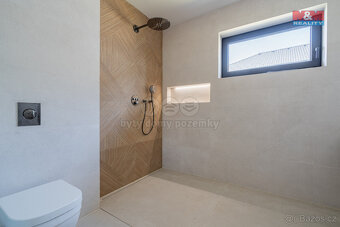 Prodej rodinného domu, 216 m², Frymburk, pozemek 1018 m² - 4
