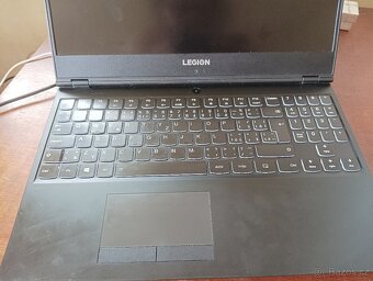 Lenovo Legion Y540–15IRH na náhradní díly - 4
