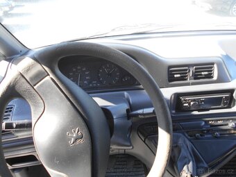 Peugeot expert - 4