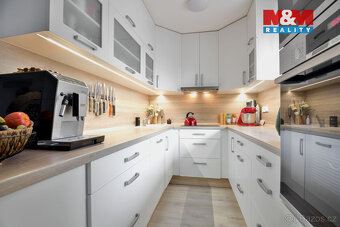 Prodej rodinného domu, 190 m², Nové Dvory - 4