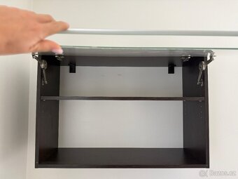 Psací stůl + závěsná skříňka - 4