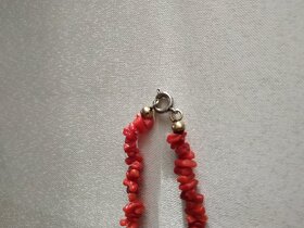 Prodám náhrdelník z červených korálů - 4