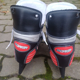 Prodám lední brusle 37 - 4