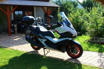 Kymco Xciting400i ABS limitovaná edice - 4