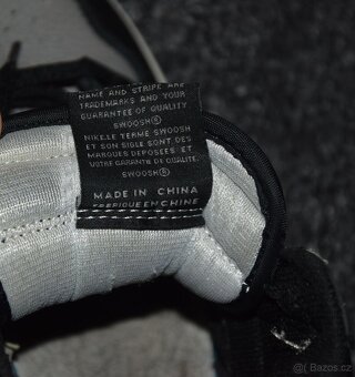 NIKE AIR Jordan 1 Retro High, velikost EU 40, jako nové - 4