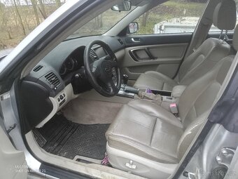 Subaru Legacy BP 2,5 - 4