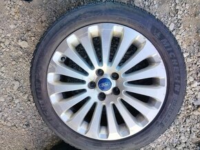 Zímní pneu Michelin 215/50 R17 + disky Ford 7JX17H2 ET50 - 4