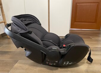 Autosedačka Britax Römer Baby safe 5Z2+základna Flex base 5Z - 4