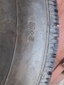 pneu 195R15 940, 4 kusy zimní - 4