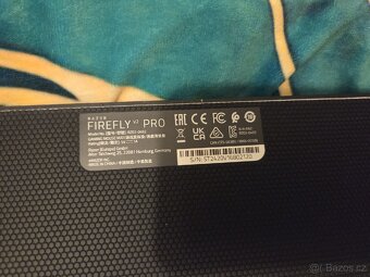 Razer FIREFLY V2 PRO Black podložka pod myš - 4