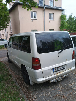 Mercedes Vito 2.2 - 4
