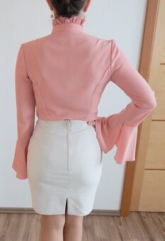 Body halenka s fiží a volány, vel. 36-38, S-M - 4