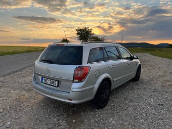 Opel Astra H Caravan 1.9 CDTI “OPC LINE” - 4