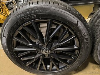 ALU kola Toyota C HR 5x114,3 R18 Originál, pneu Michelin 6mm - 4