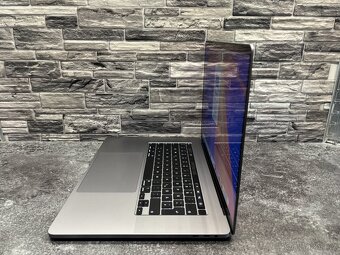 MacBook Pro 16" 2019 i7 / 16GB / 500GB / Pro 5300M - 4
