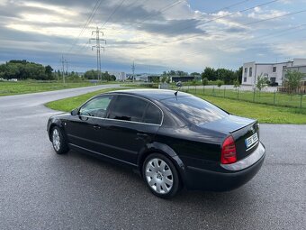 Škoda Superb 2.8i V6 142kw MANUÁL-bez investic - 4