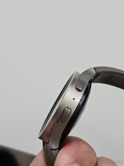 Samsung Galaxy Watch 5 Pro 45mm šedé - 4