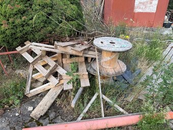 za odvoz dřevo/ palety - 4