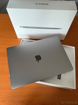 Apple MacBook Air 13" 2019, i5 8GB/128GB Space Gray - 4