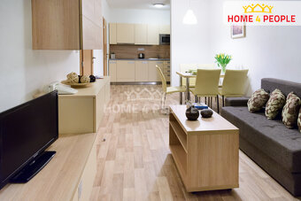 Krásný apartmán 3+kk ve Všemině o výměře 72 m², sklep, 3x lo - 4