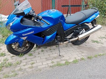 Kawasaki ZZR 1400 - 4