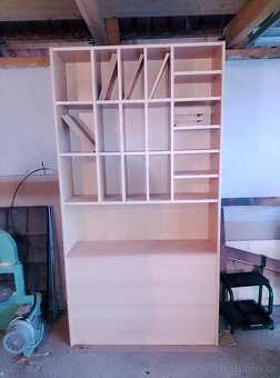 Prodám knihovnu ( lamino) - 4