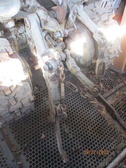 Pásový traktor Bolgar T54 puvodní stav - 4