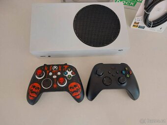 X BOX SERIES S--2 OVLADACE--DOBIJECI STANICE - 4
