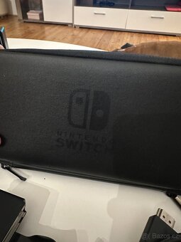 Nintendo switch + příslušenství TOP STAV - 4