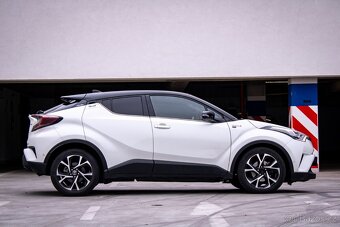 Toyota C-HR 1.8 Hybrid Selection E-CVT - 54 000km - 4