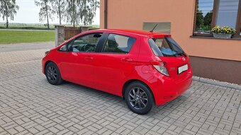 Toyota Yaris, 1.3i / AUTOMAT najeto 81 000km - 4