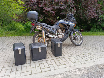Honda XL650V Transalp - 4