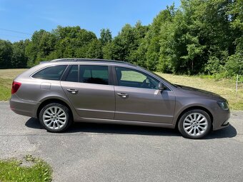 Škoda Superb 2.0tdi 2014 MANUAL,LED,NAVI,ALU R17,TAŽNE - 4