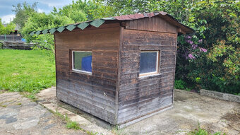Dřevěný domeček pro děti nebo na nářadí - 4