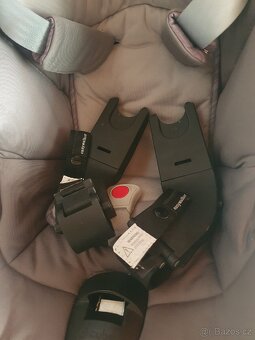 Cybex Aton 5 a základna - 4