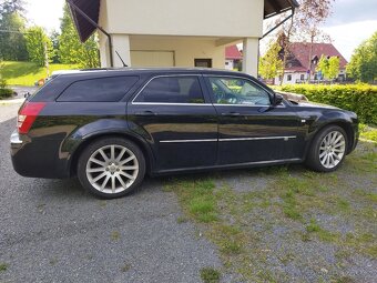 Chrysler 300c - 4