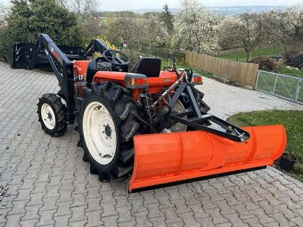 Malotraktor Kubota - 4