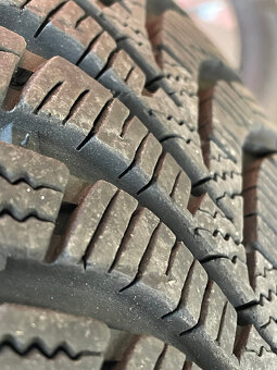 Kompletní sada 5x100 Volkswagen T-Cross 195/60 R16 Hankook - 4