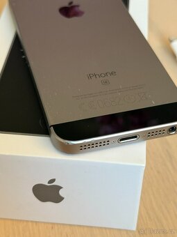 iPhone SE (1. gen.), 16 GB, černá - 4