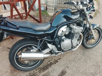 Suzuki GSR 600 bandit - 4
