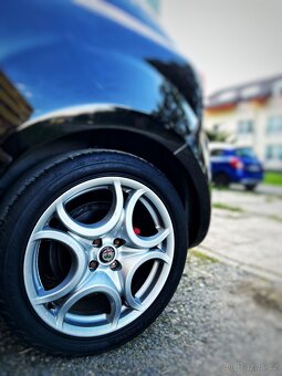 Alfa Romeo MiTo - 4