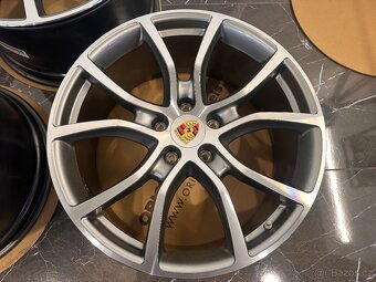 original Porsche E3 9Y r21 turbo Cayenne 5x130 - 4