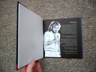 Dalibor Janda s podpisem ( rozfoceno 6 snímků ) - 4