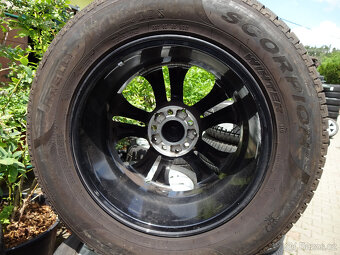 Mercedes GLC - zánovní zimní alu kola 17" ET36 TPMS - 4