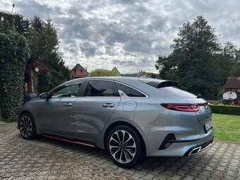 Kia ProCeed - 4