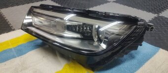 Audi Q5 II 2 FY 2016 - 2020 - Lave predne svetlo - 4